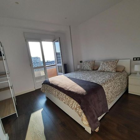 Apartamento Centro Gijon Con Wifi Gratis Y Parking Publico Proximo Incluido Exteriör bild