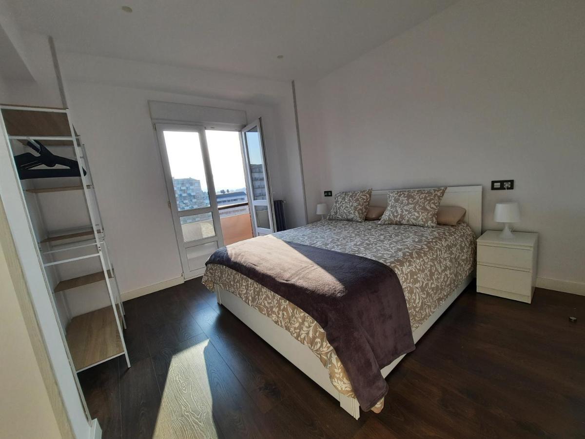 Apartamento Centro Gijon Con Wifi Gratis Y Parking Publico Proximo Incluido Exteriör bild